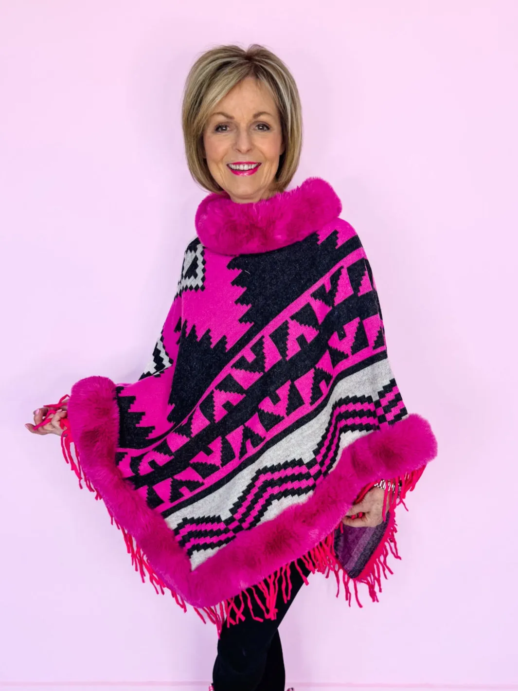 AZTEC MIRAGE FUR TRIM PONCHO - FUCHSIA