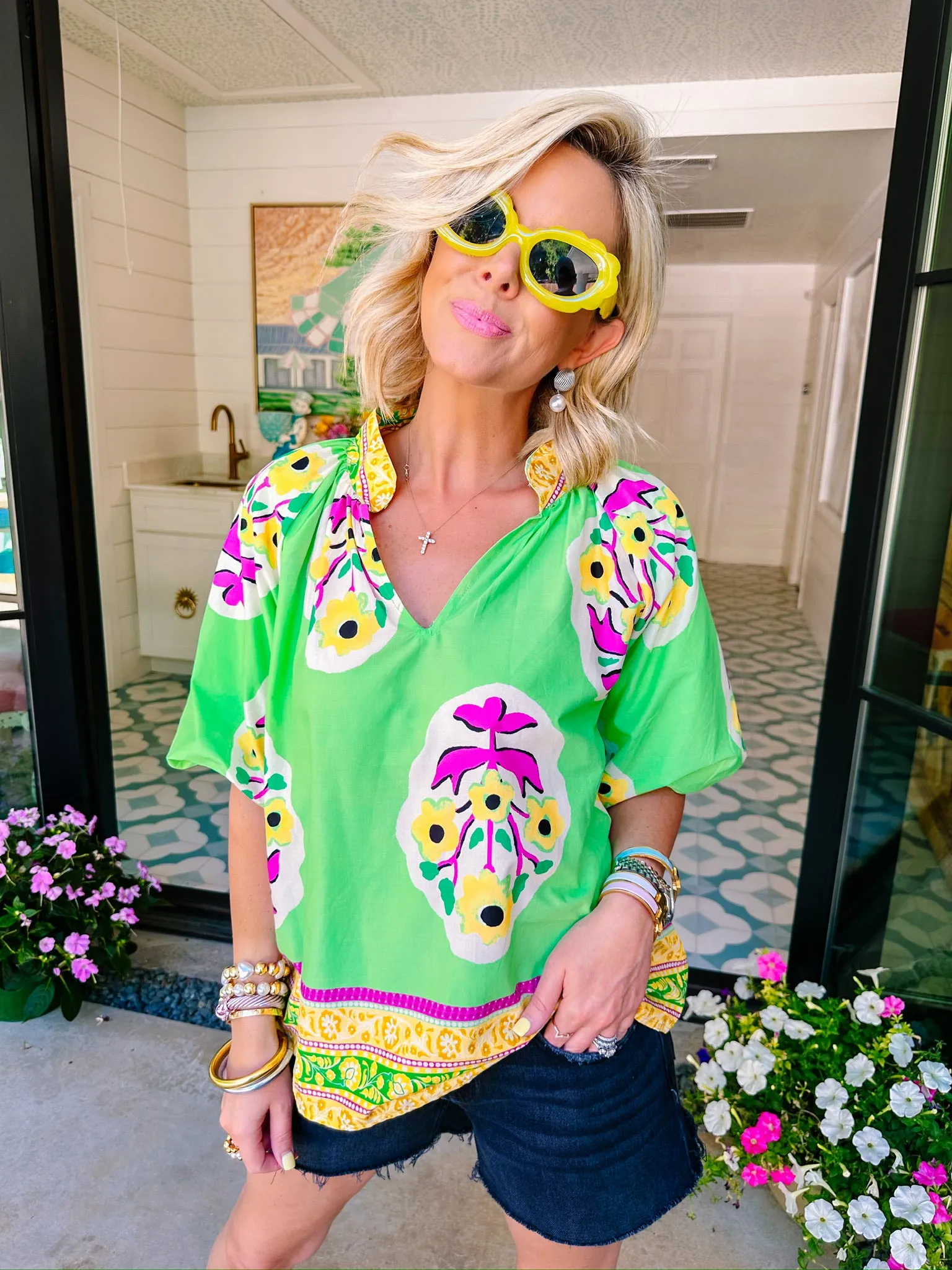 BOTANICAL BLISS PUFF SLEEVE TOP - GREEN