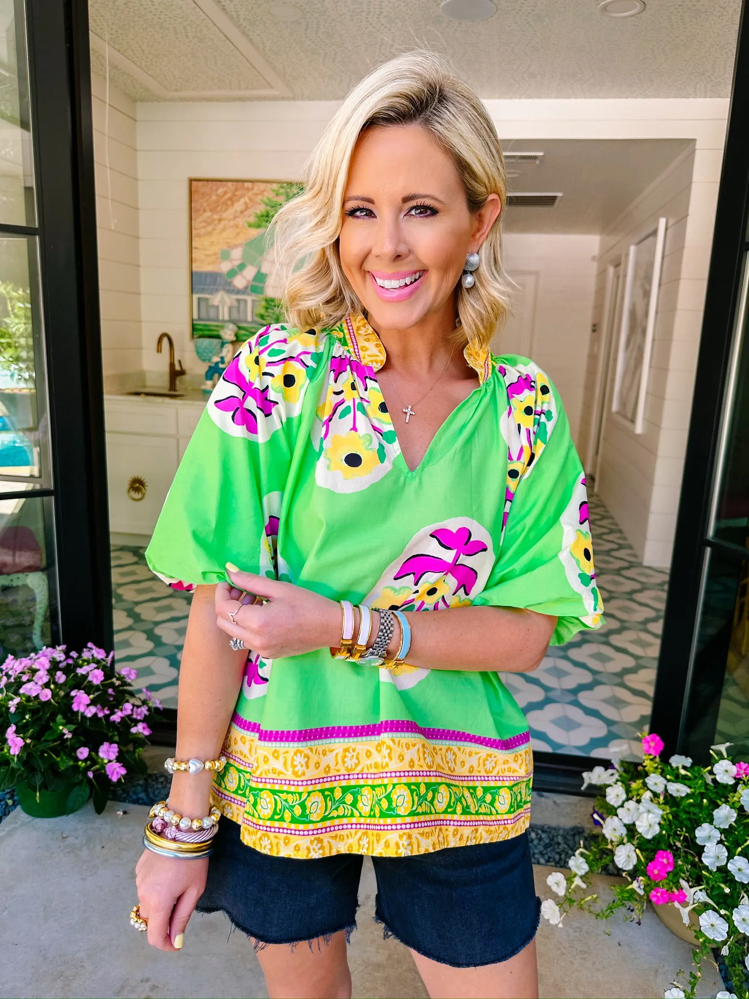 BOTANICAL BLISS PUFF SLEEVE TOP - GREEN