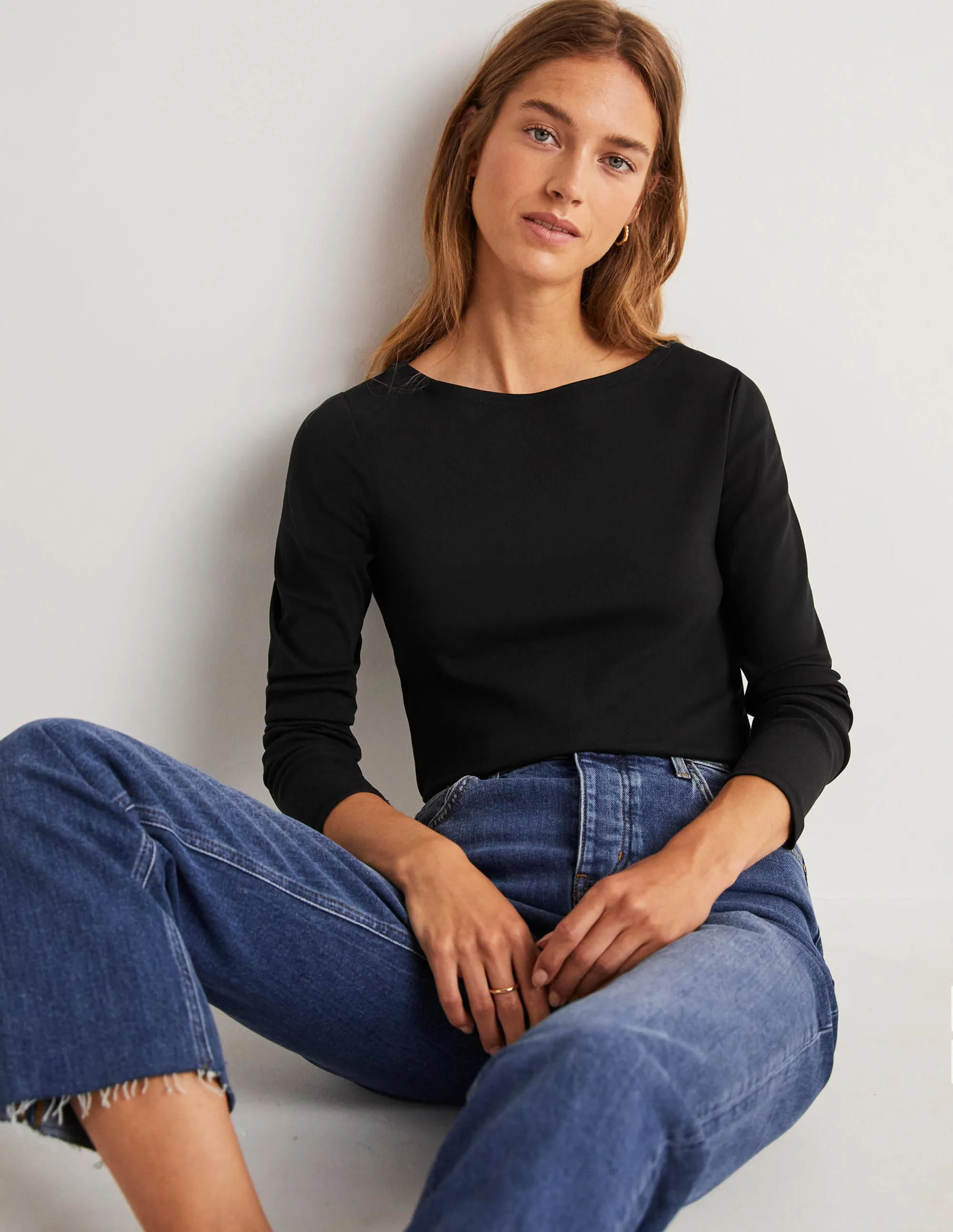 Essential Boatneck Top-Black