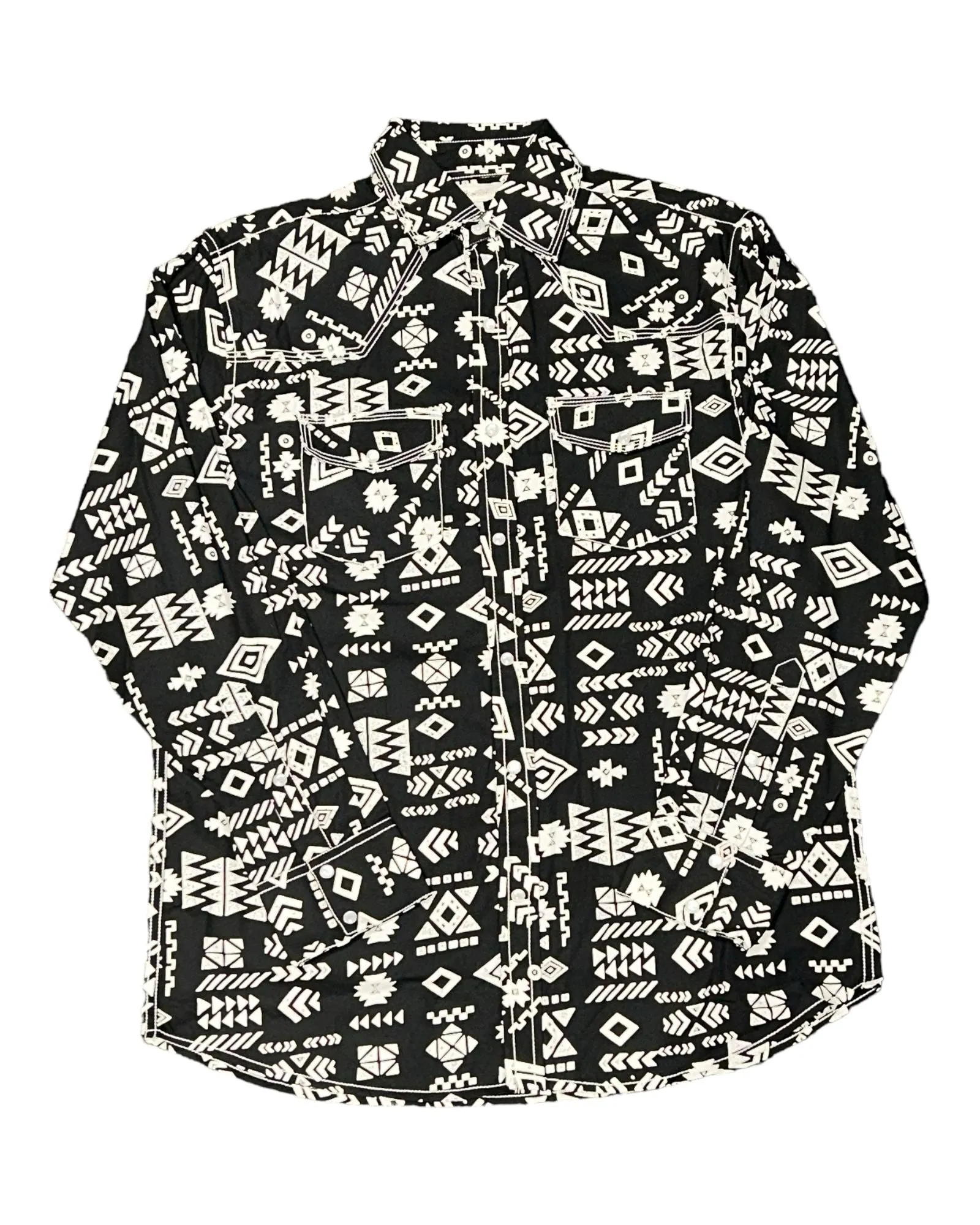 MontanaCo Men's Long Sleeved All Over Aztec in Black & White Print Western Snap Shirt M-1105