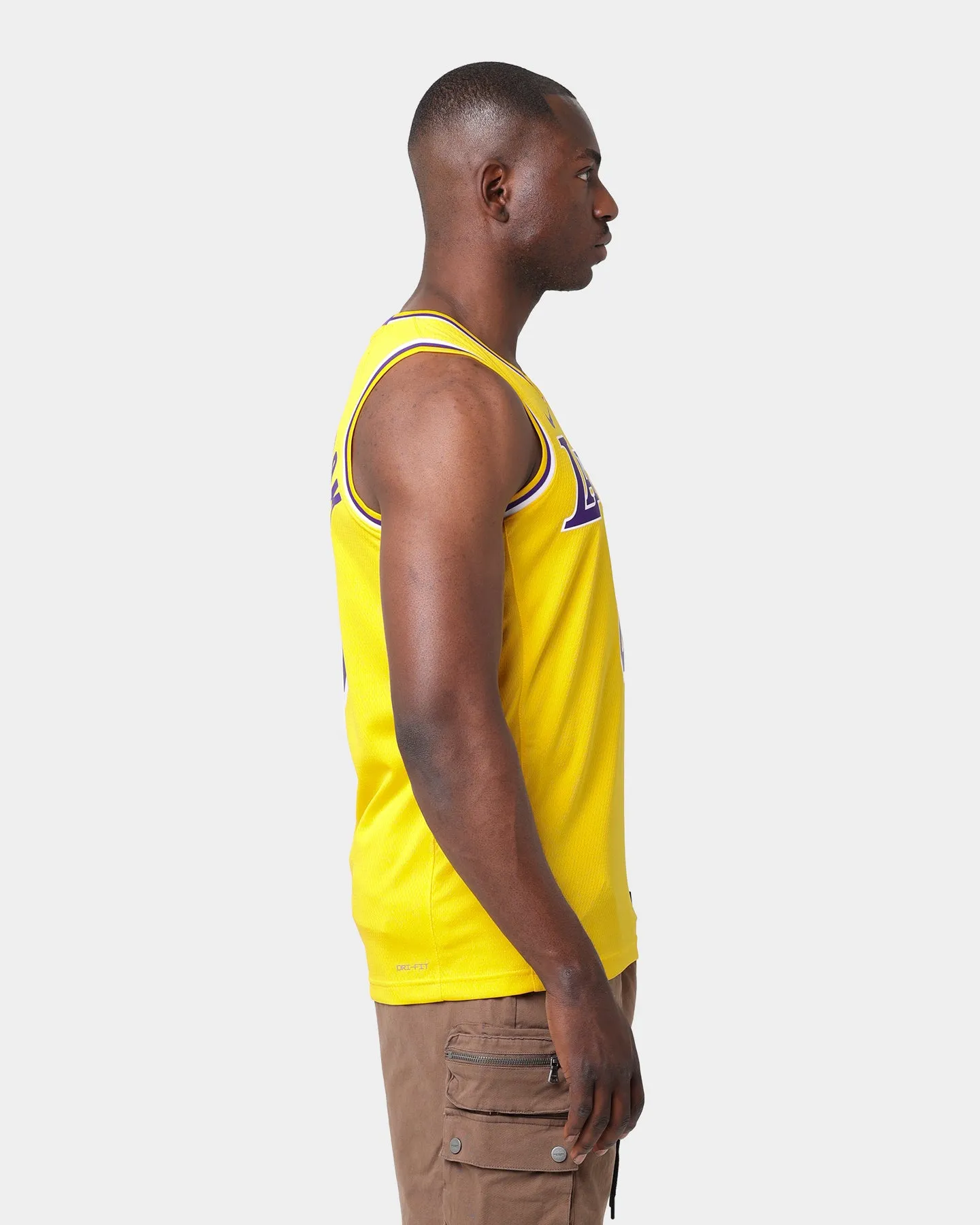 Nikle Los Angeles Lakers Russell Westbrook #0 Icon Swingman Jersey Amarillo/Field