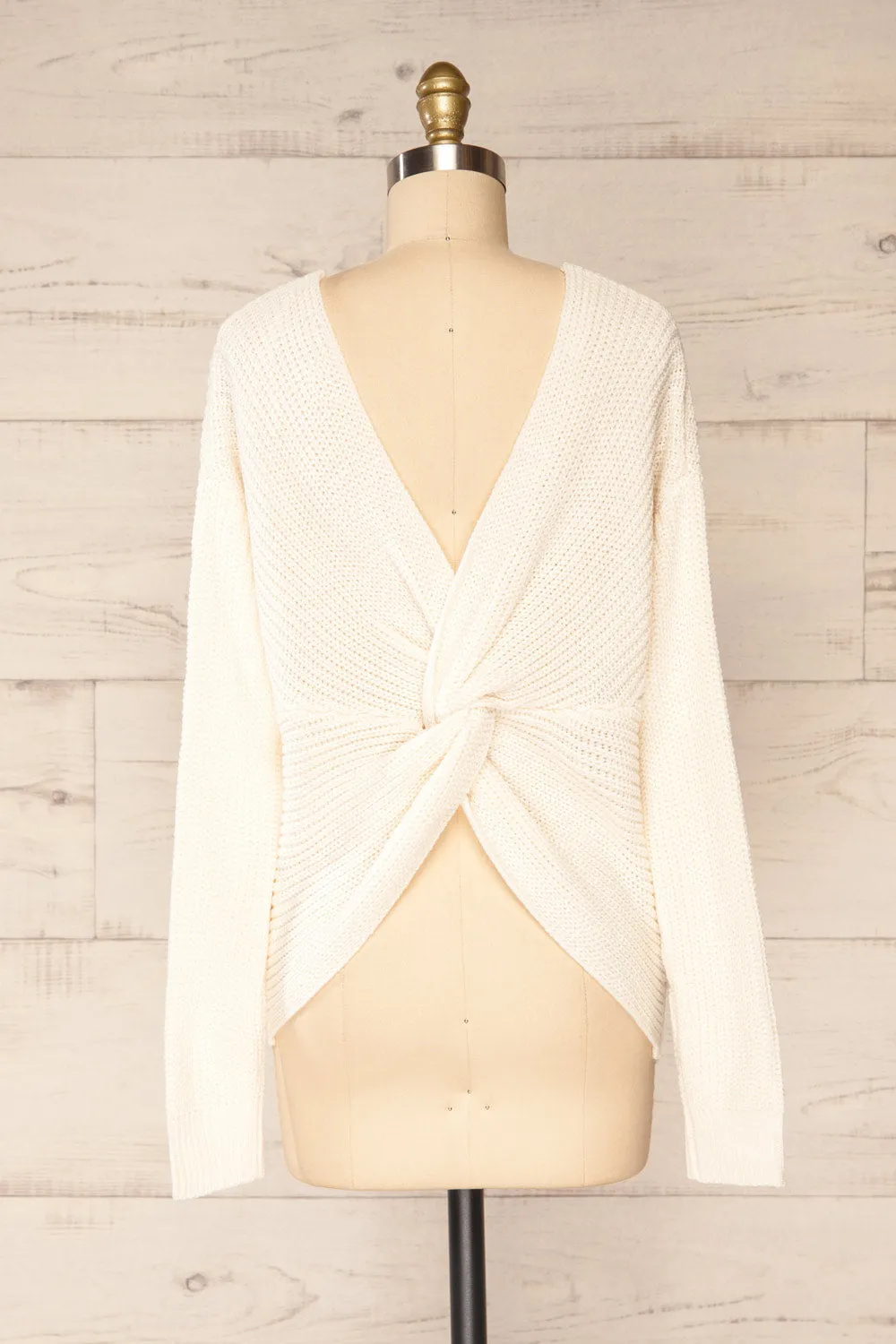 Patras Cream | V-Neck Knitted Sweater