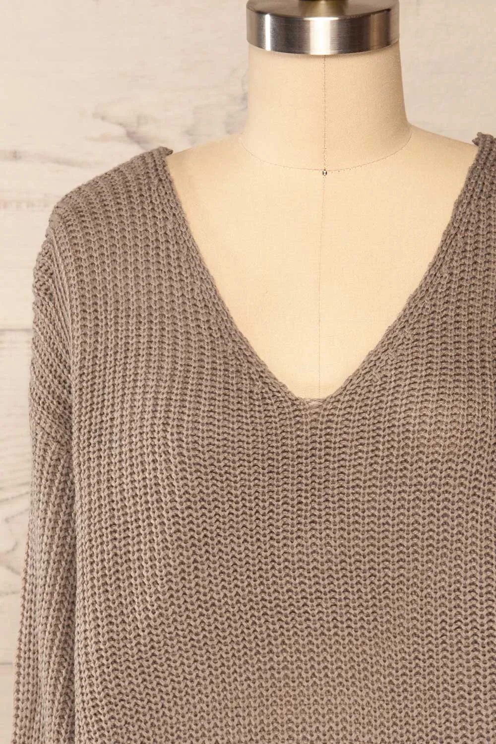 Patras Taupe | V-Neck Knitted Sweater