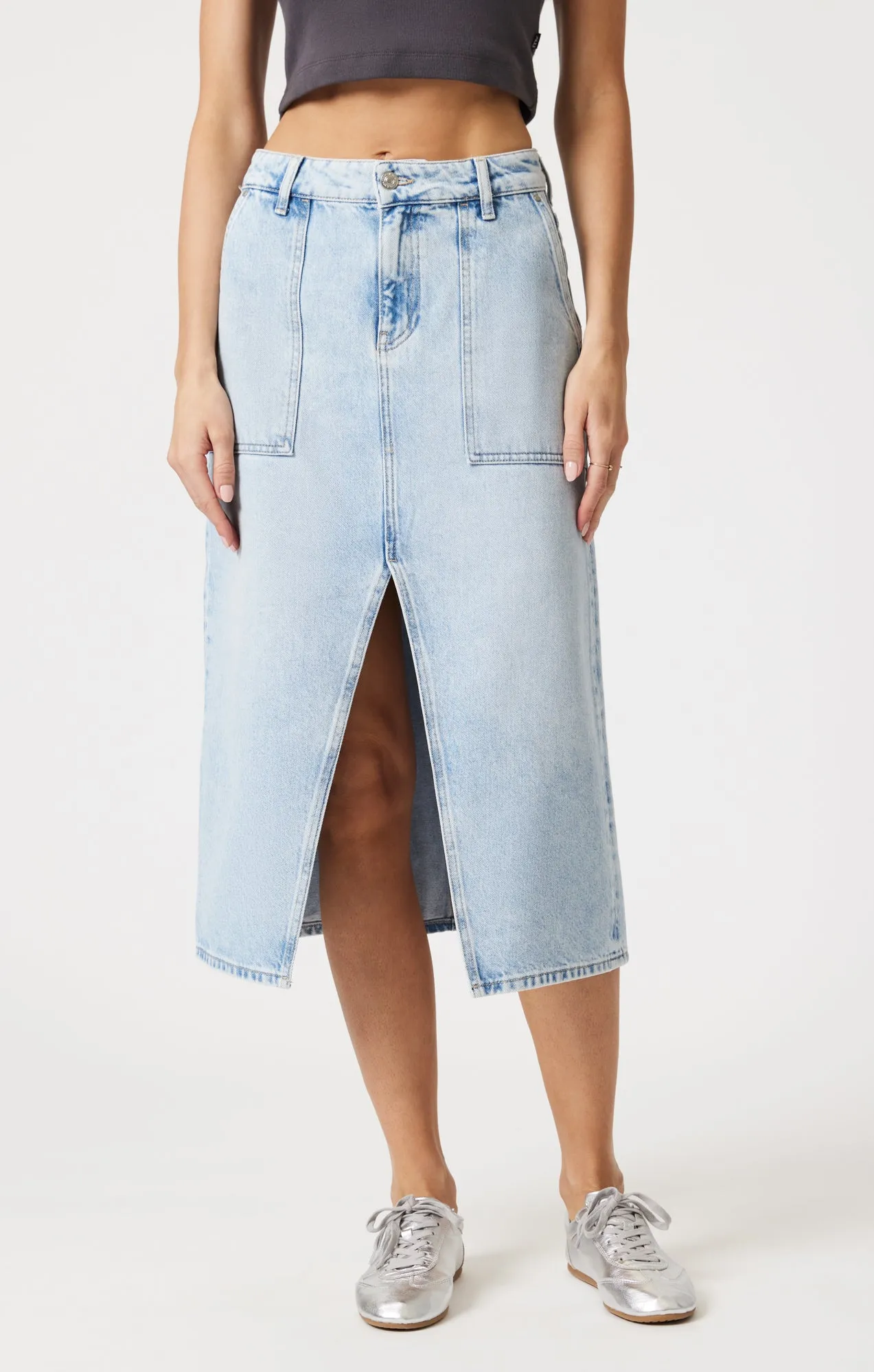 SAVINA DENIM SKIRT IN BLEACHED WELL BLUE