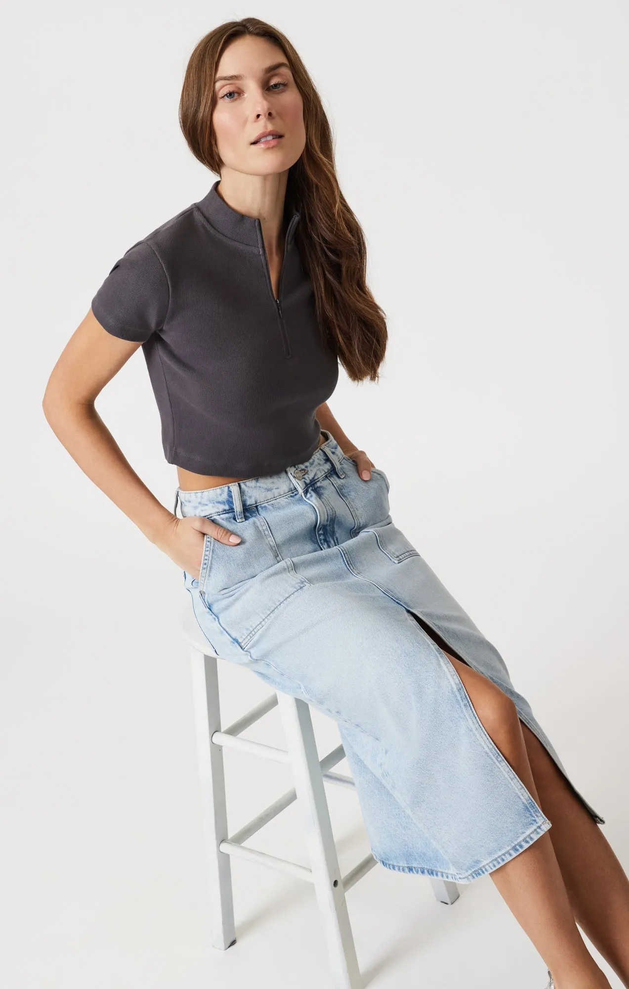 SAVINA DENIM SKIRT IN BLEACHED WELL BLUE