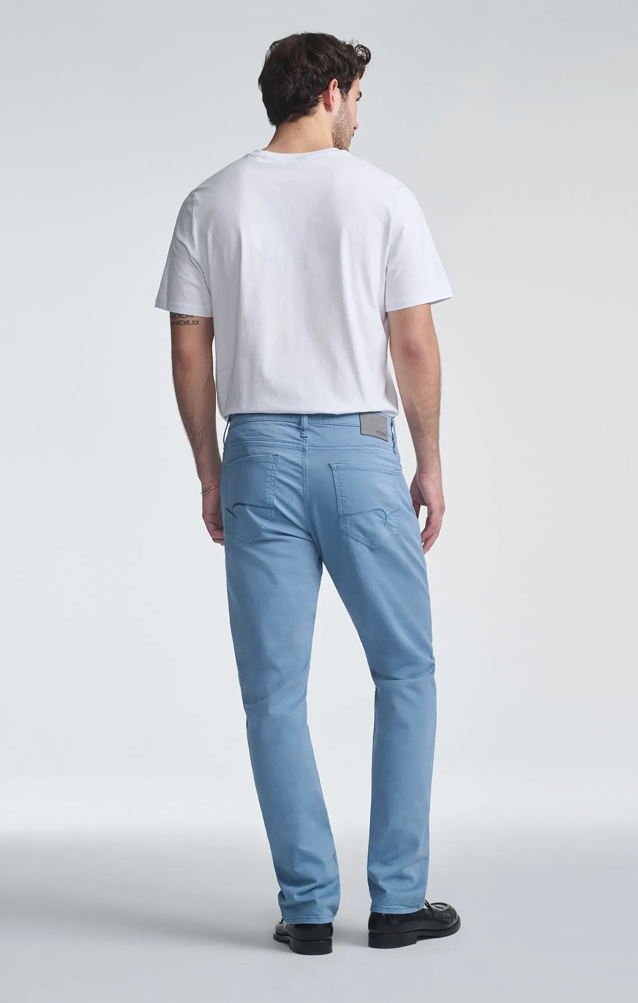 SHORT SLEEVE CREW NECK T-SHIRT IN WHITE