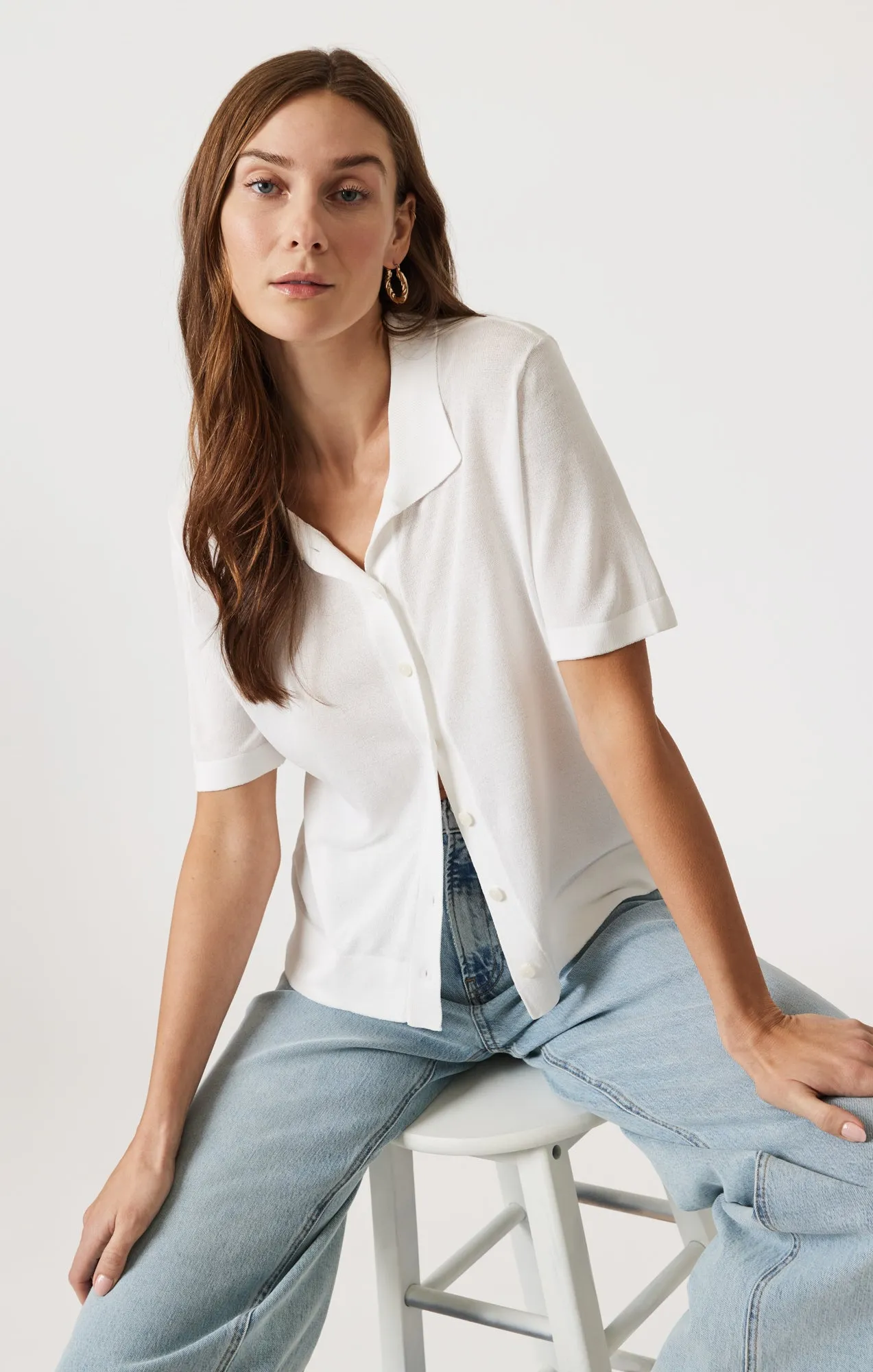 SHORT SLEEVE POLO CARDIGAN IN ANTIQUE