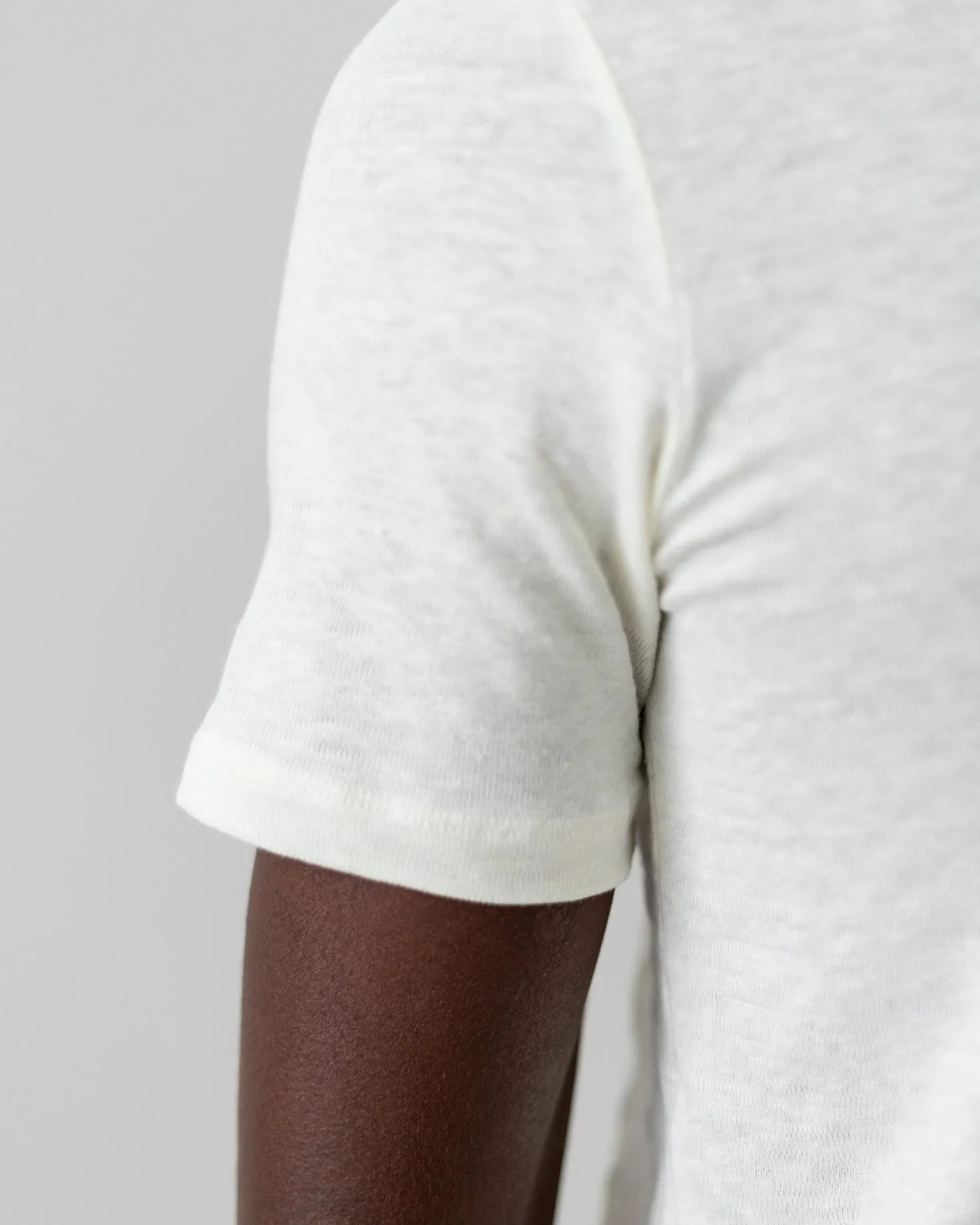 TA-CT Kern Linen T Shirt - Off White