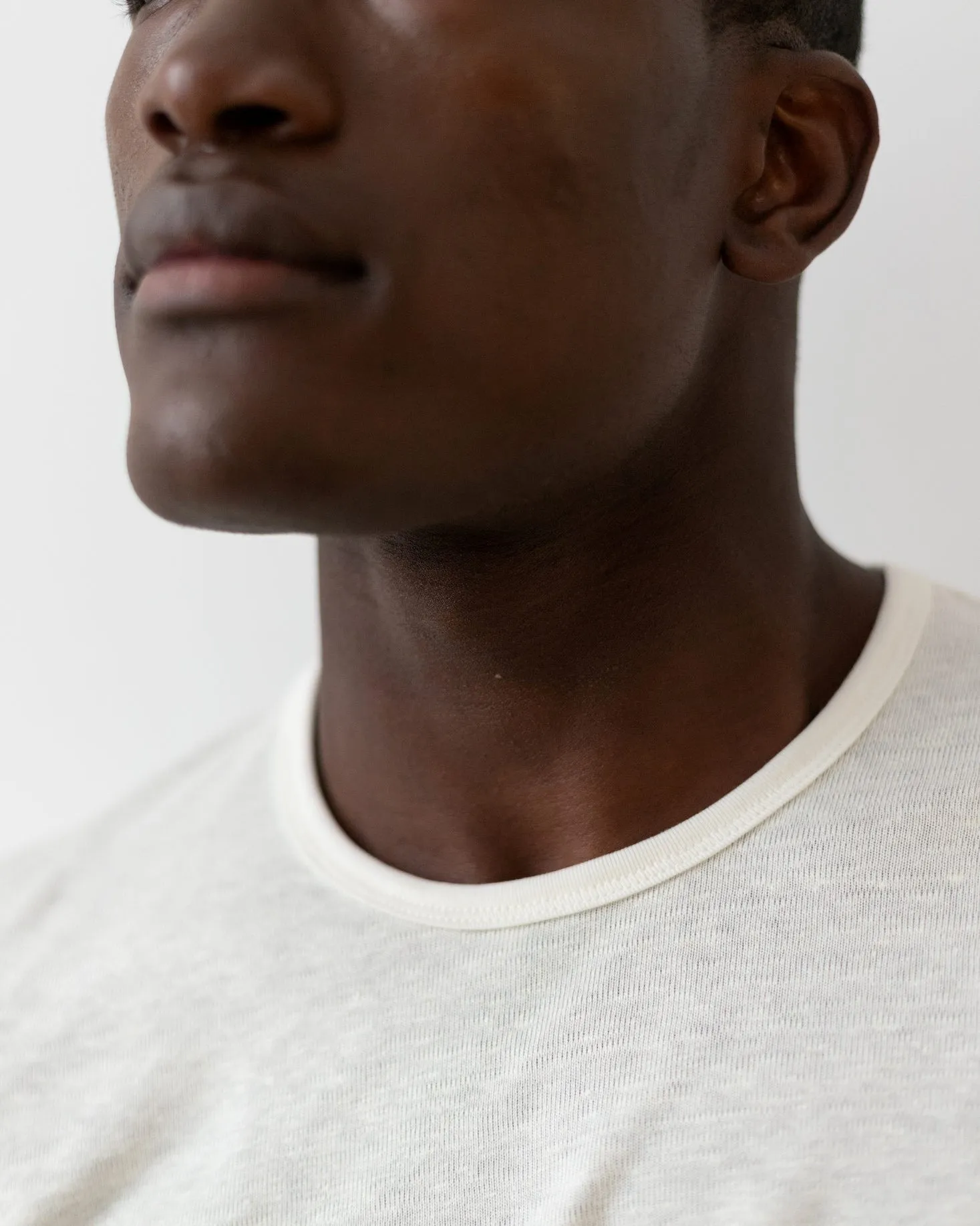 TA-CT Kern Linen T Shirt - Off White