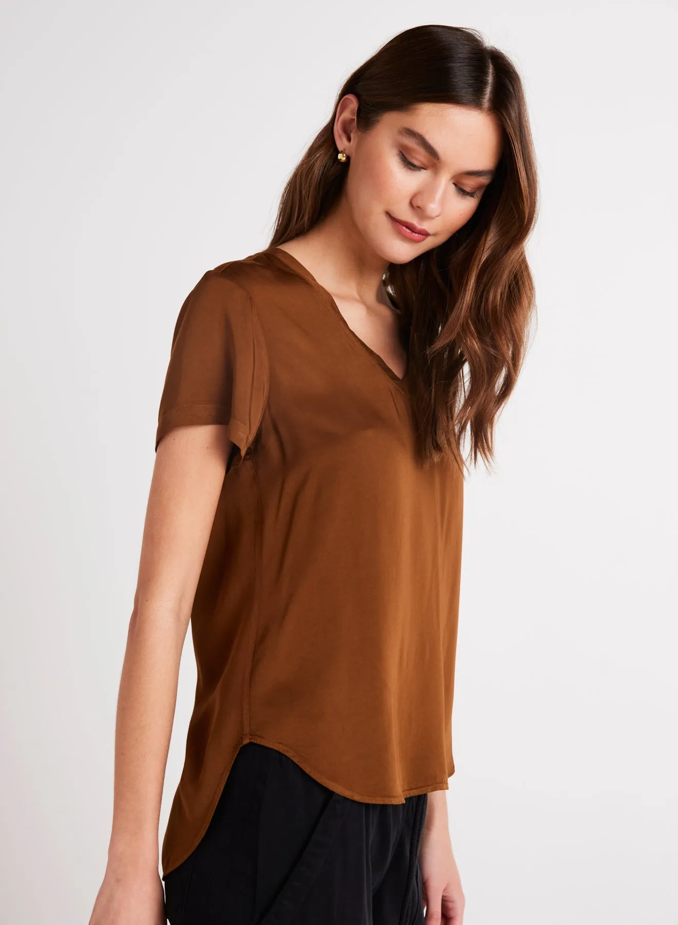 V-Neck Tee - Twilight Gold