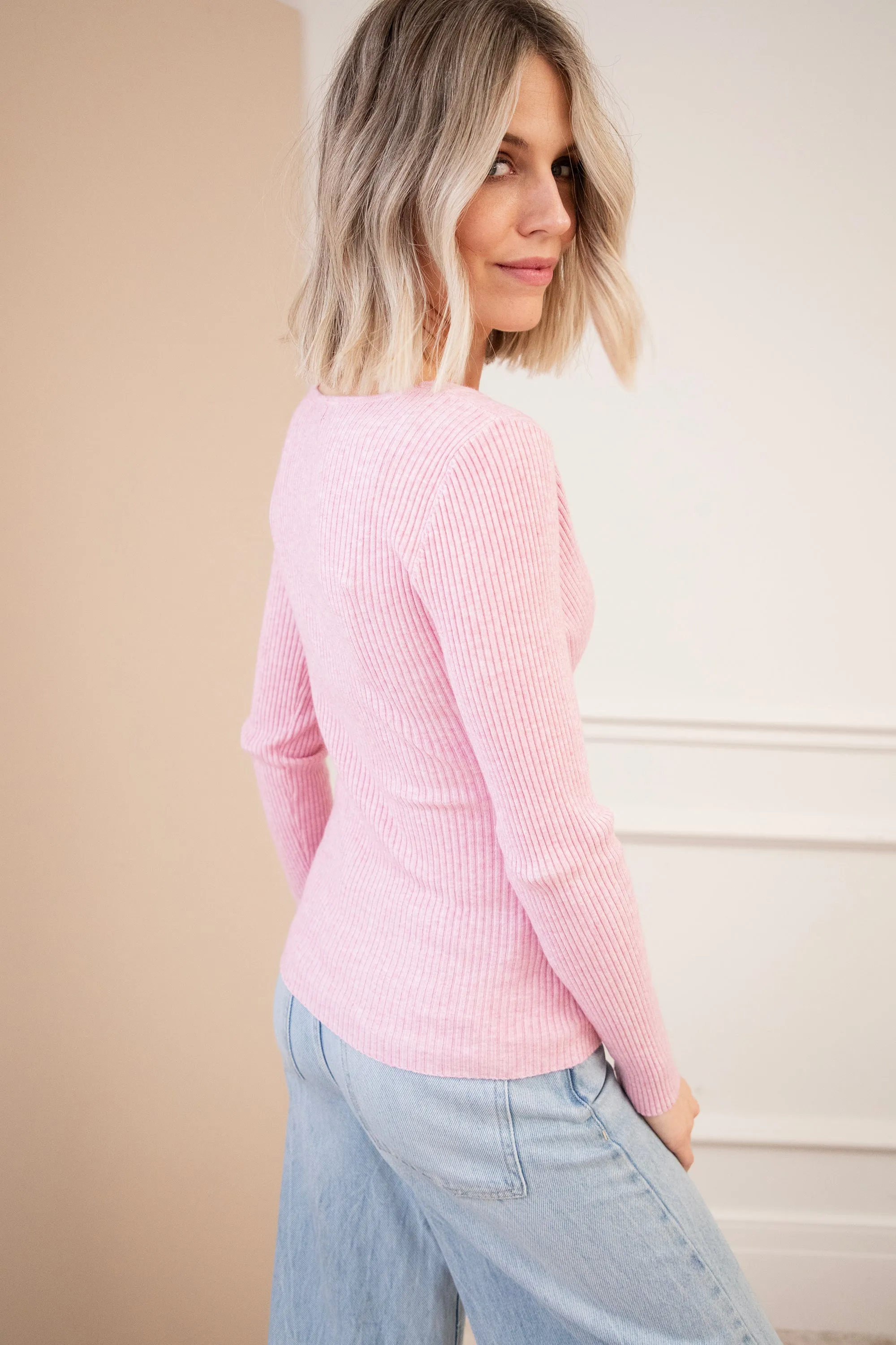 With A Twist Pink - Longsleeve