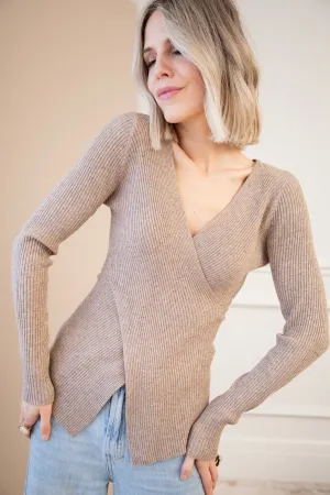 With A Twist Taupe - Longsleeve
