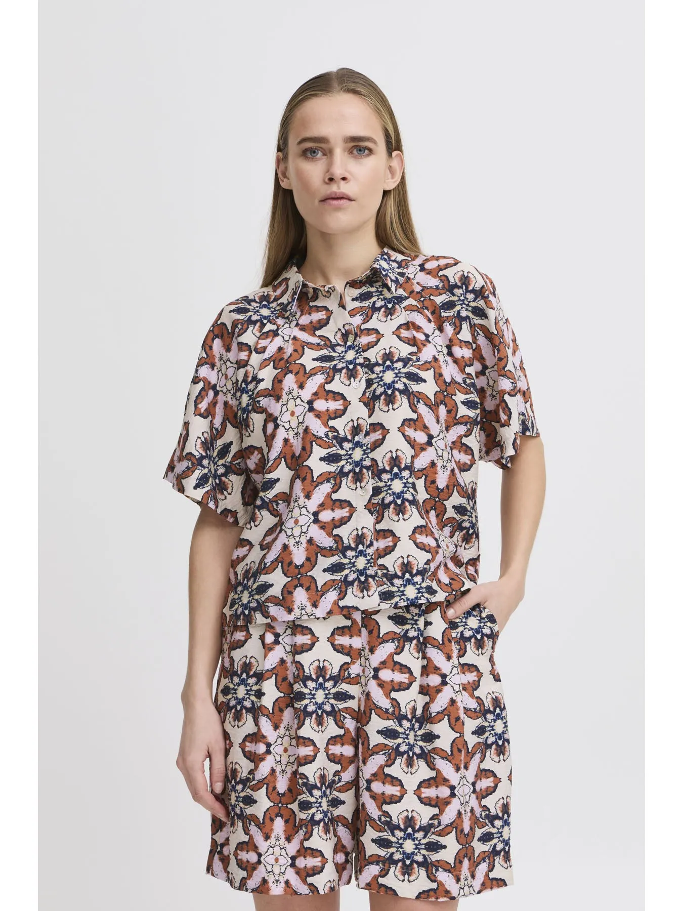 Zasha shirt folklore flower
