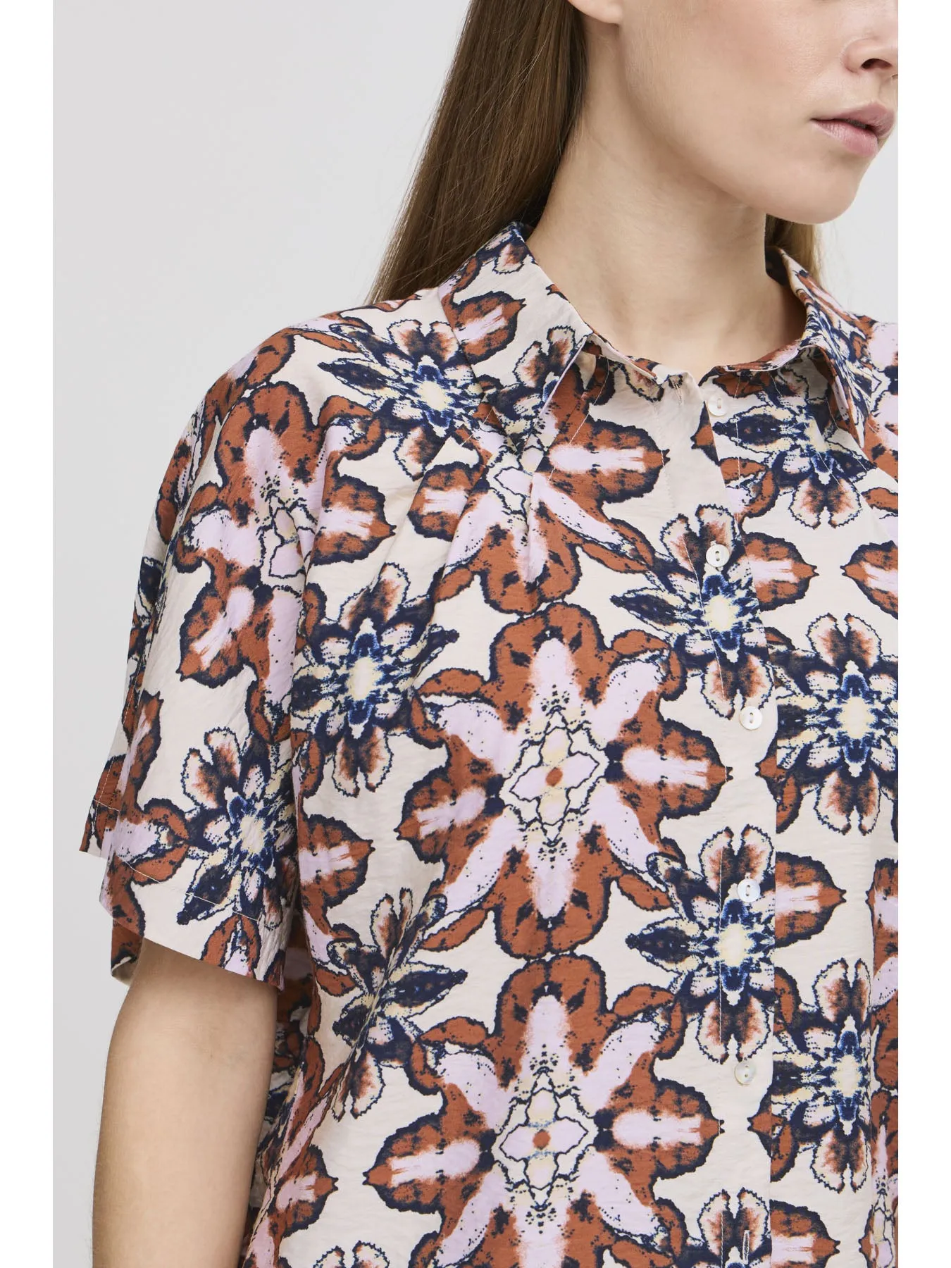 Zasha shirt folklore flower